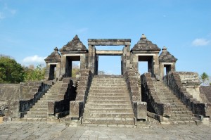 Candi-Ratu-Boko-Foto5